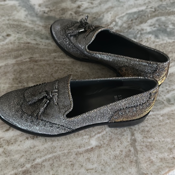 Women’s Stuart Weitzman Metallic Loafers, Slightly Used, Size 6 M - Picture 4 of 5